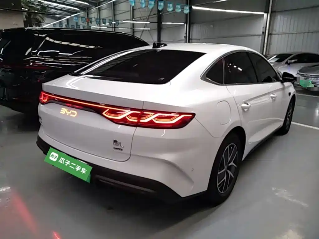 BYD Qin L — фото 7