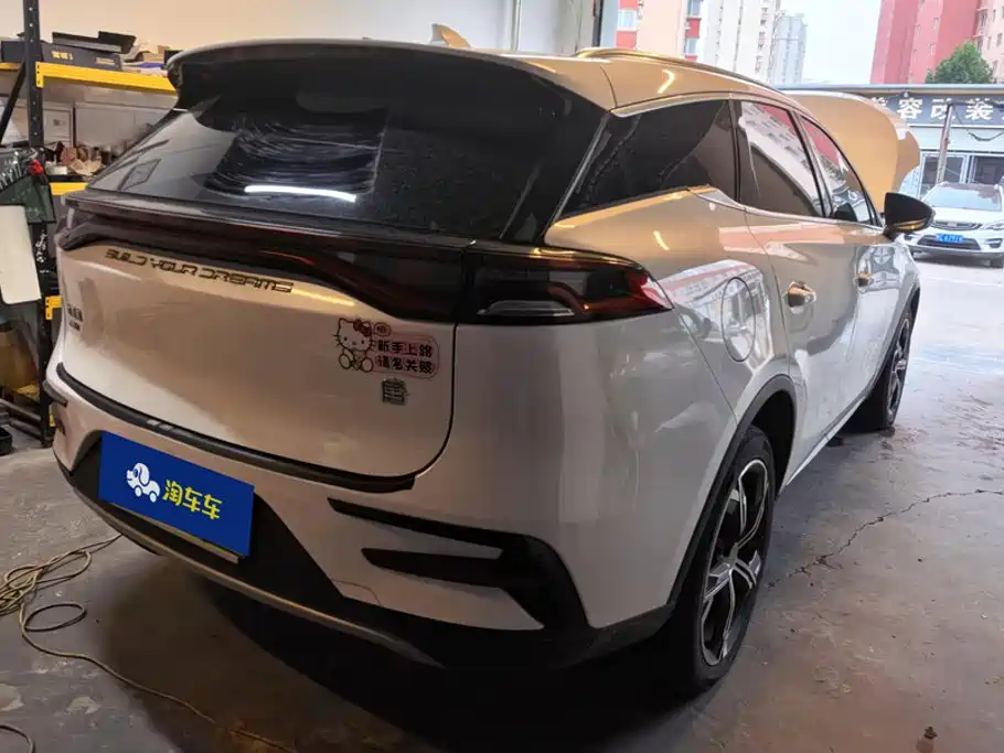 BYD Tang New Energy — фото 3