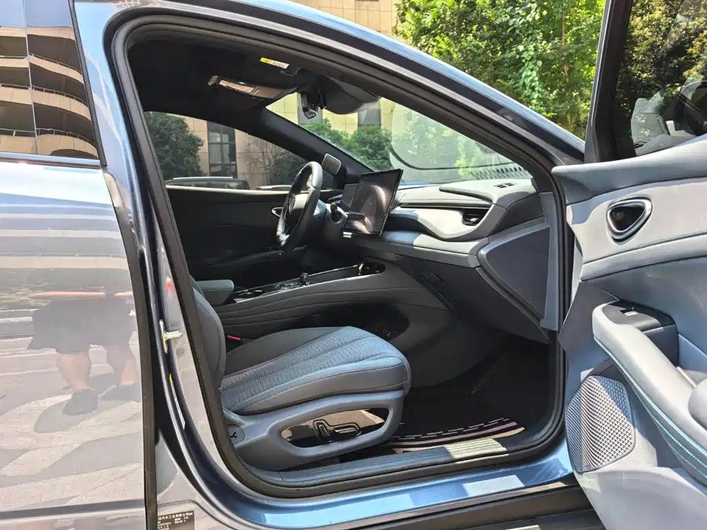 BYD Seal 06GT — фото 7
