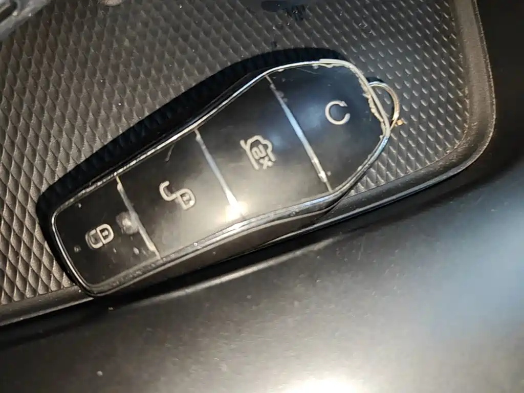 BYD Seal — фото 9