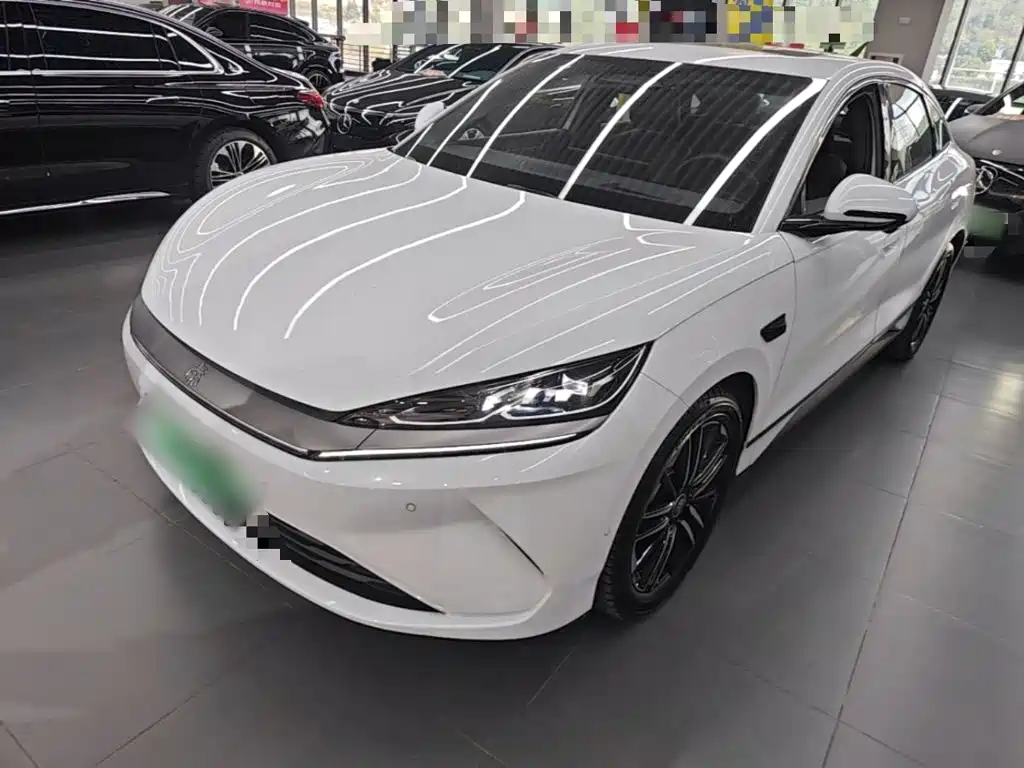 BYD Qin L — фото 2