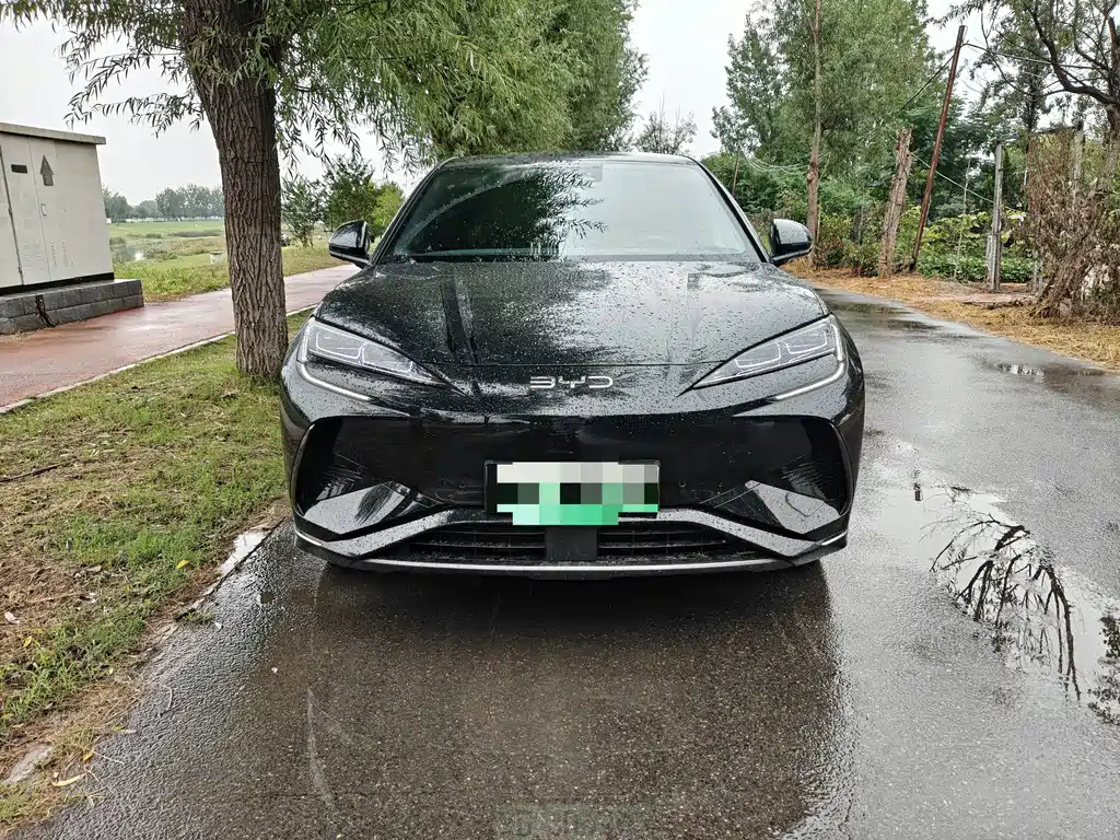BYD Sealion 07 EV — фото 2