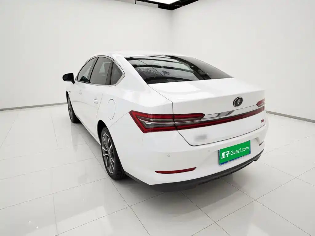 BYD Qin Pro — фото 7