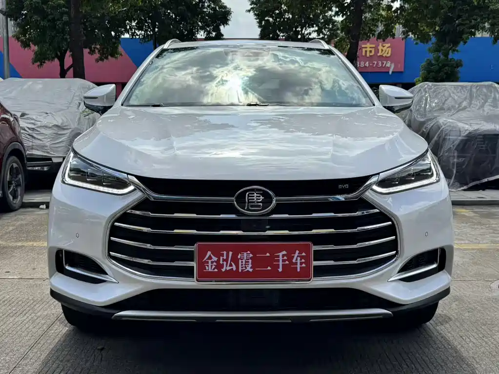 BYD Tang — фото 2
