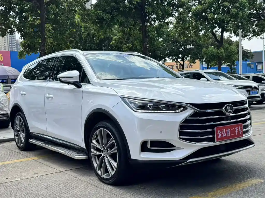 BYD Tang — фото 3