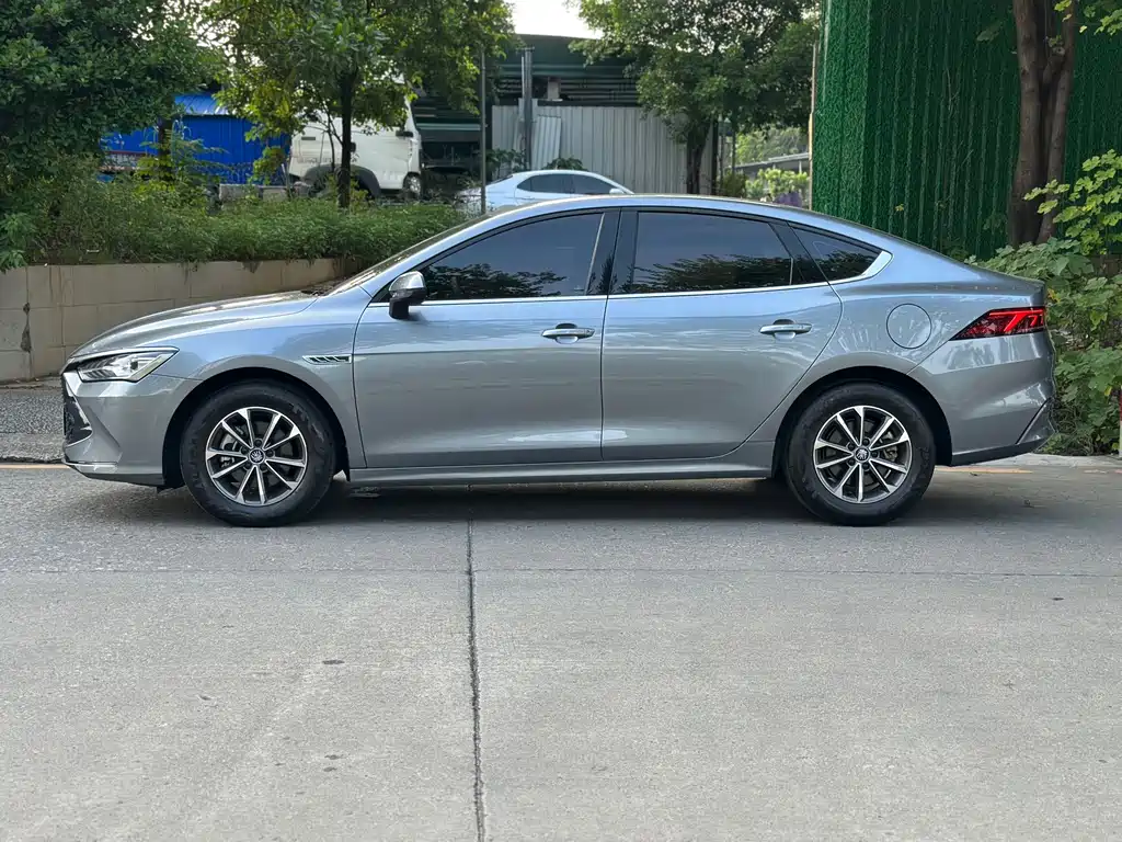 BYD Qin PLUS — фото 4