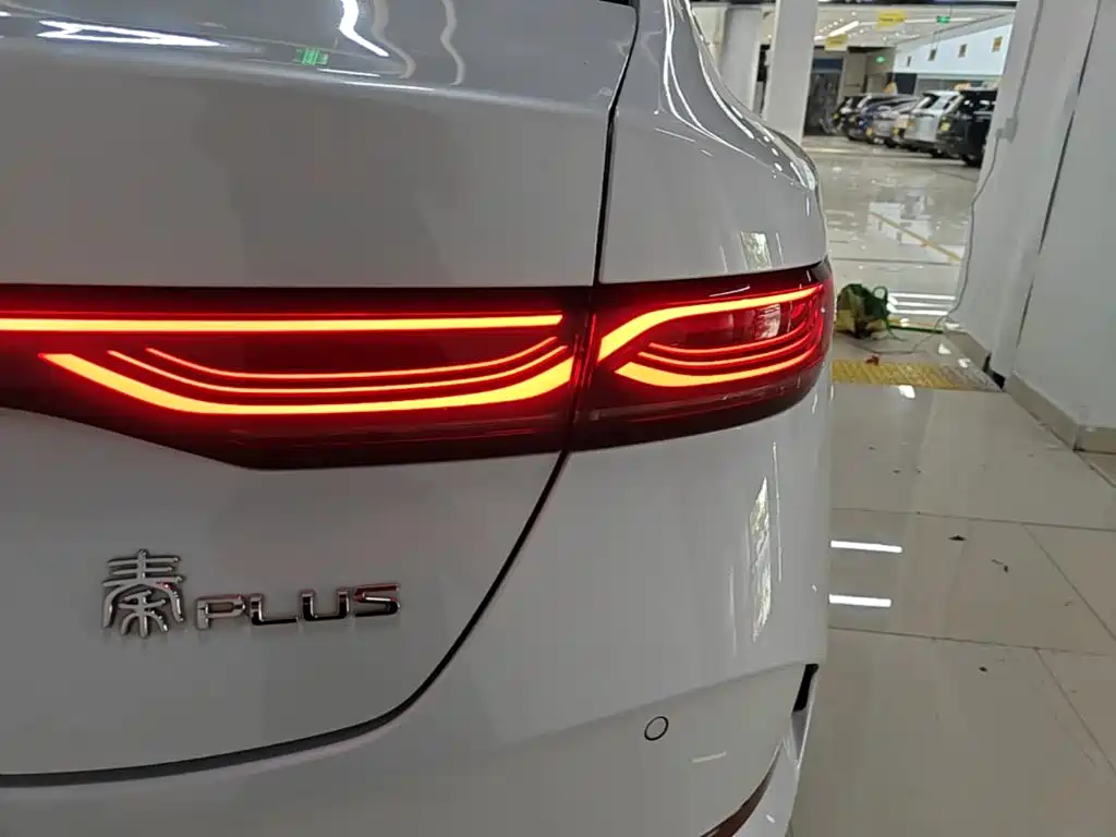 BYD Qin PLUS — фото 8