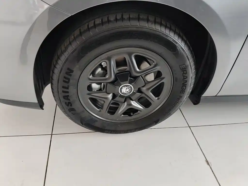 BYD Qin PLUS — фото 23