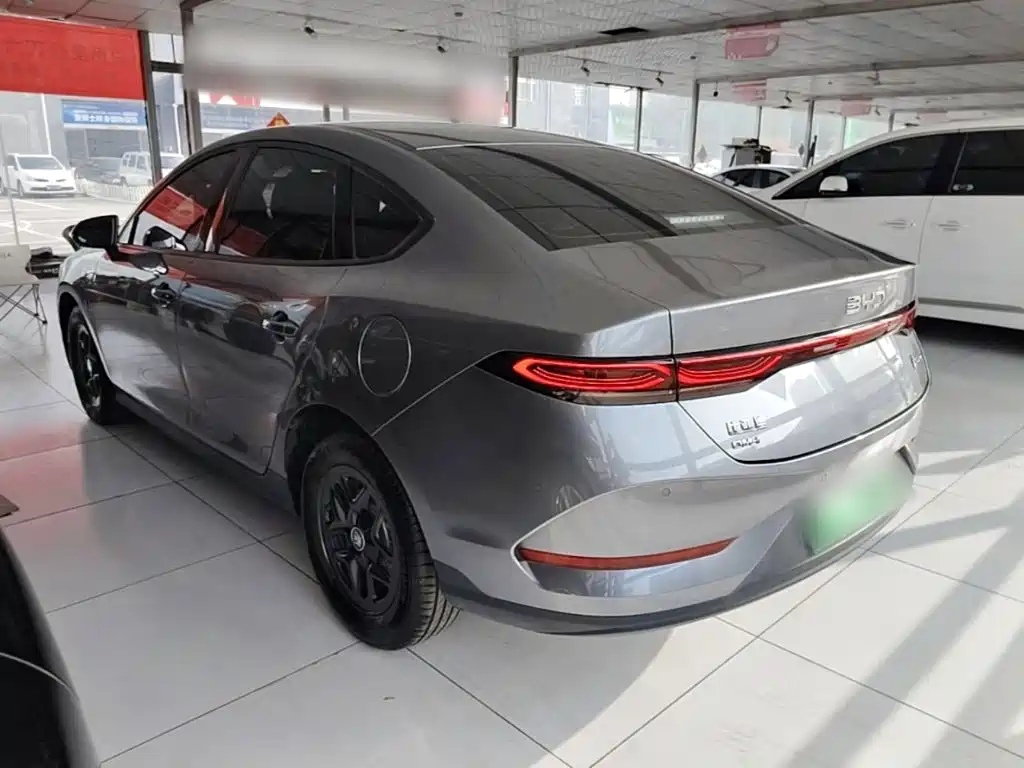 BYD Qin PLUS — фото 5