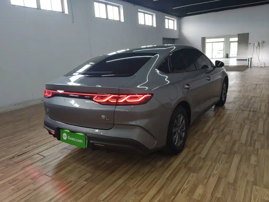 BYD Qin L — фото 7