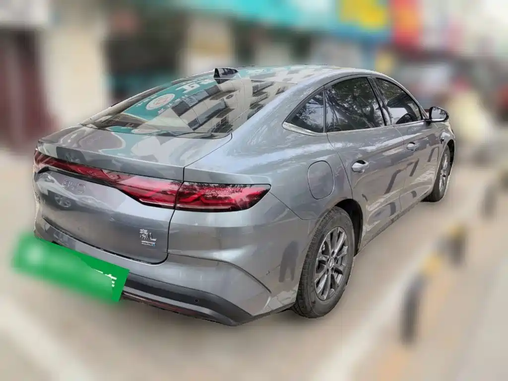 BYD Qin L — фото 4