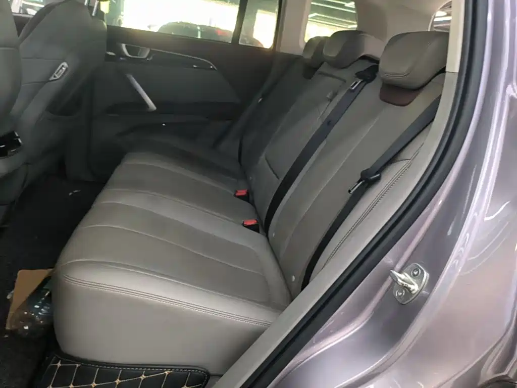 Baojun RS-5 — фото 17
