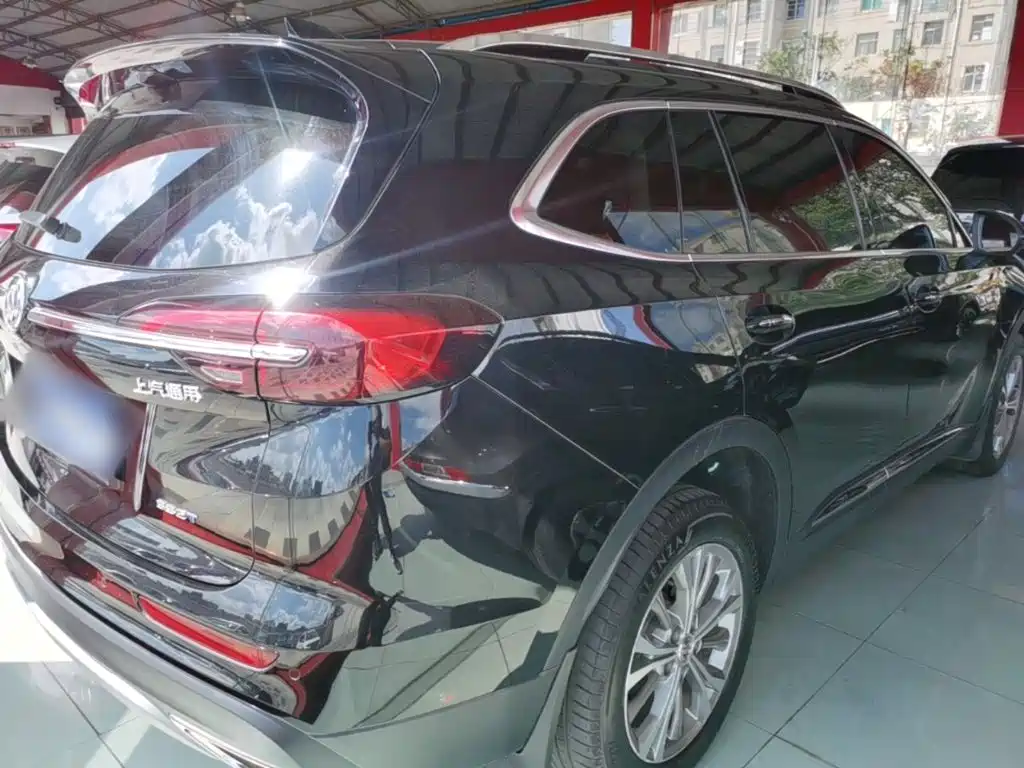 Buick Envision Plus — фото 7