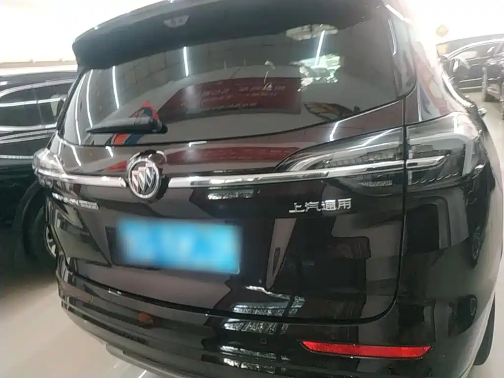 Buick Envision Plus — фото 6
