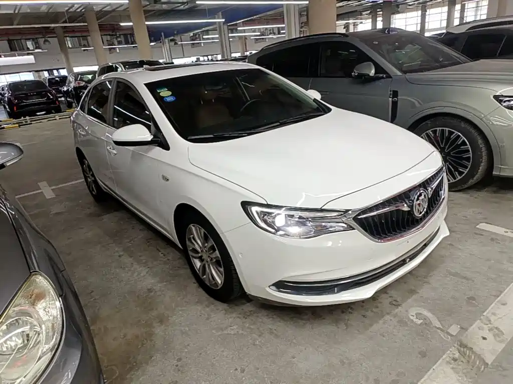 Buick Excelle — фото 4