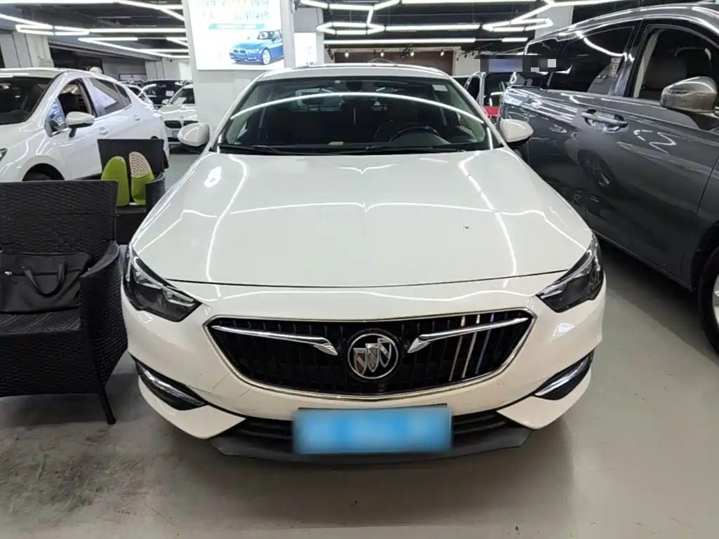Buick Regal — фото 3