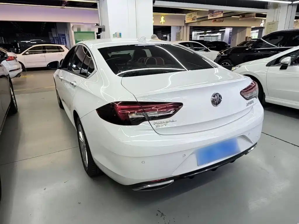 Buick Regal — фото 5
