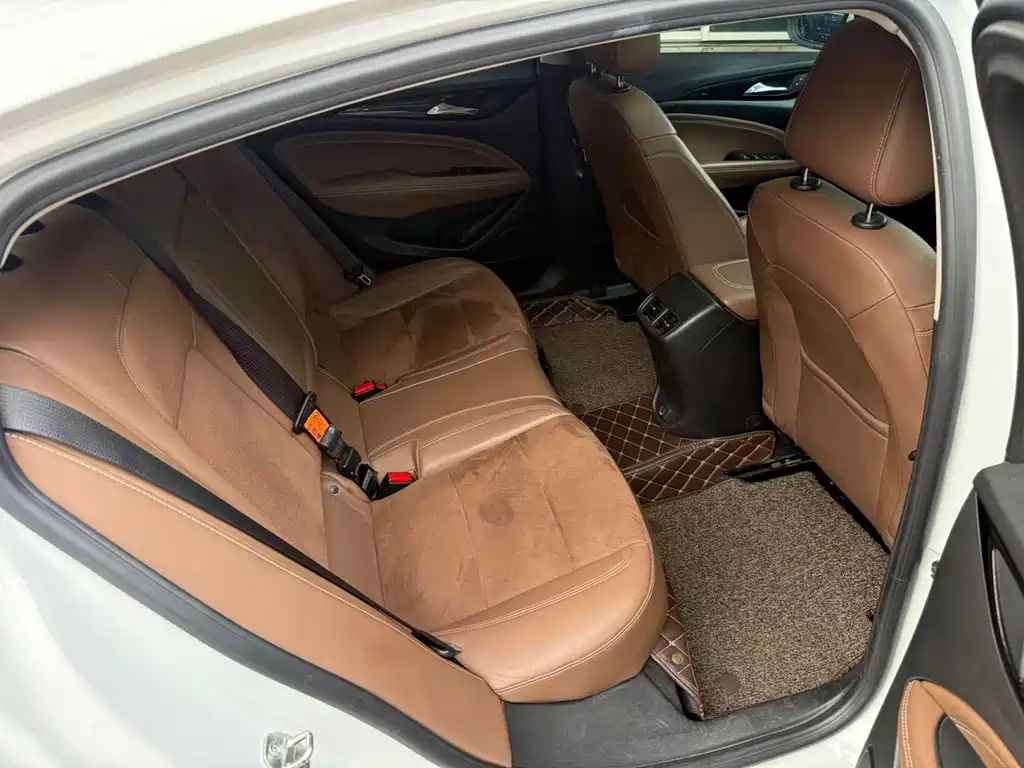 Buick Regal — фото 6