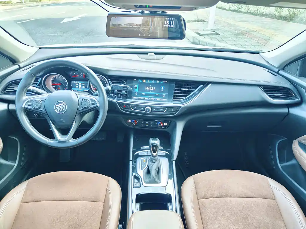 Buick Regal — фото 8