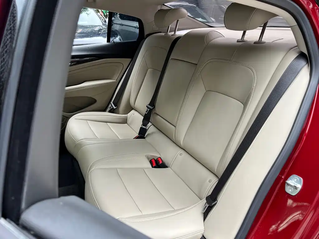 Buick Regal — фото 9