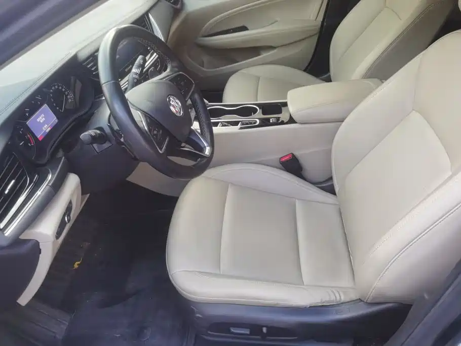 Buick Regal — фото 9