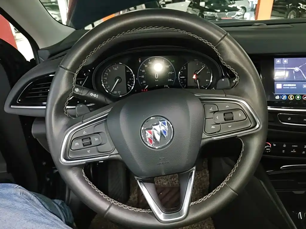 Buick Regal — фото 7