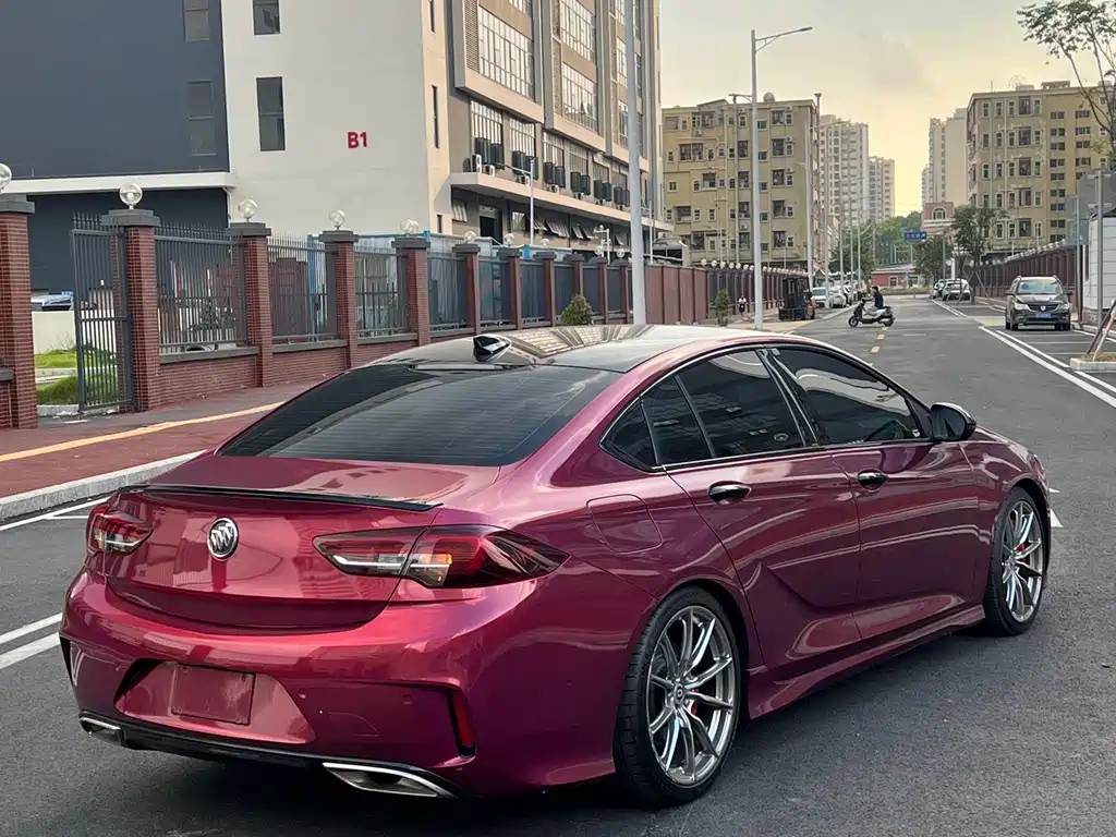 Buick Regal — фото 8