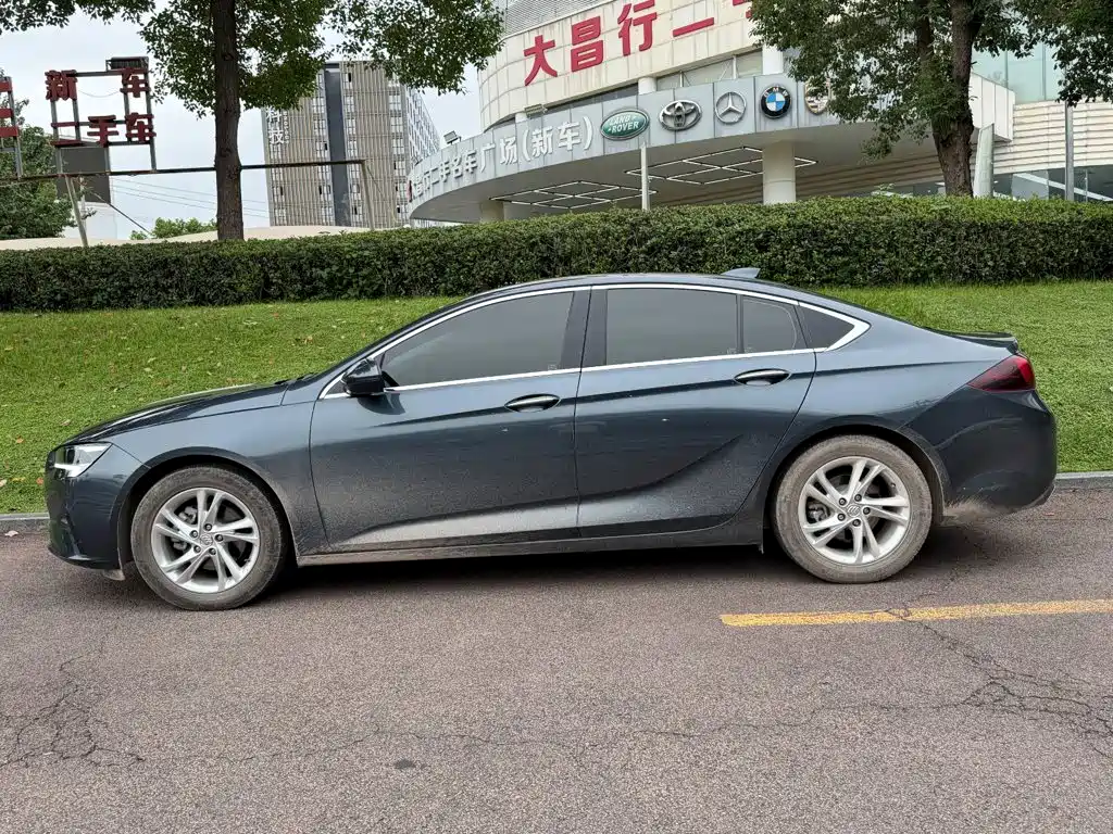 Buick Regal — фото 3