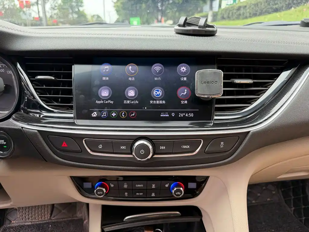 Buick Regal — фото 10
