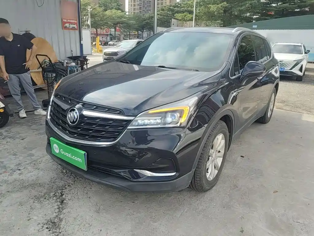 Buick Envision Plus — фото 2
