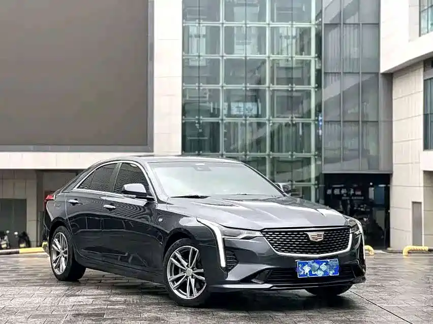 Cadillac CT4 — фото 3