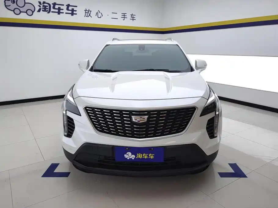 Cadillac XT4 — фото 2