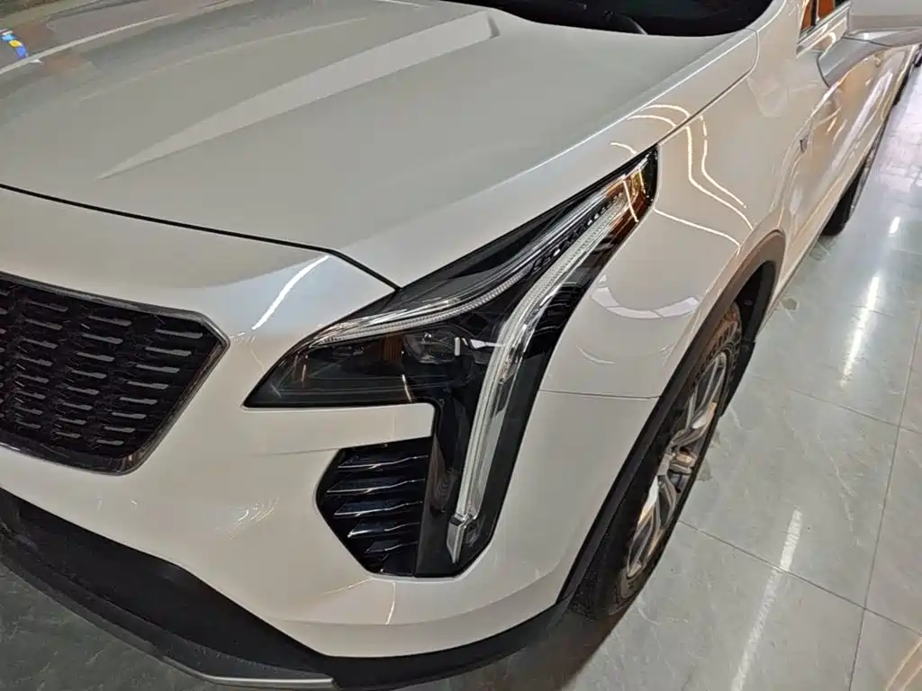 Cadillac XT4 — фото 24