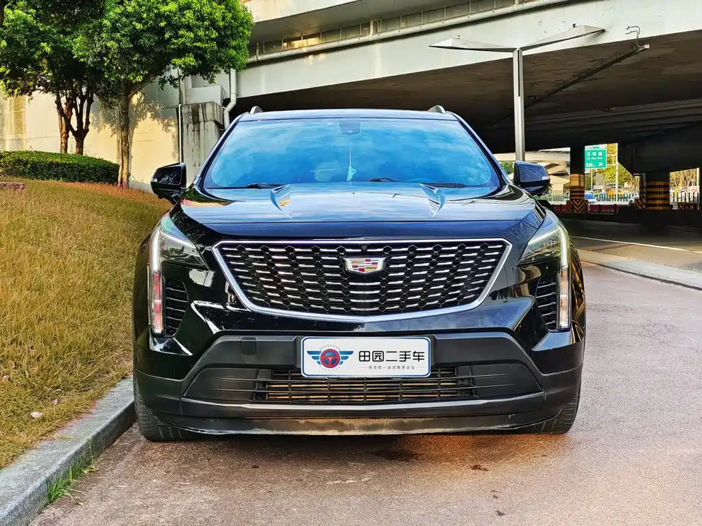 Cadillac XT4 — фото 2