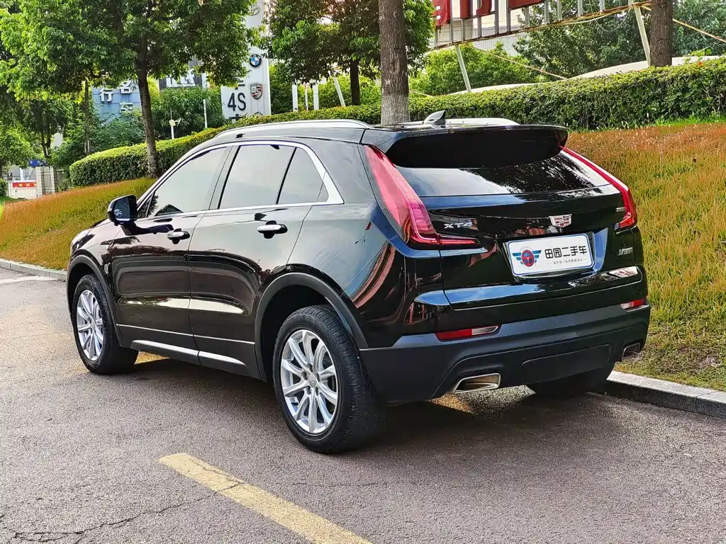 Cadillac XT4 — фото 4