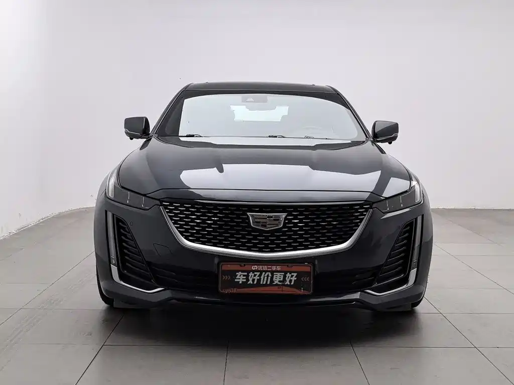 Cadillac CT5 — фото 3
