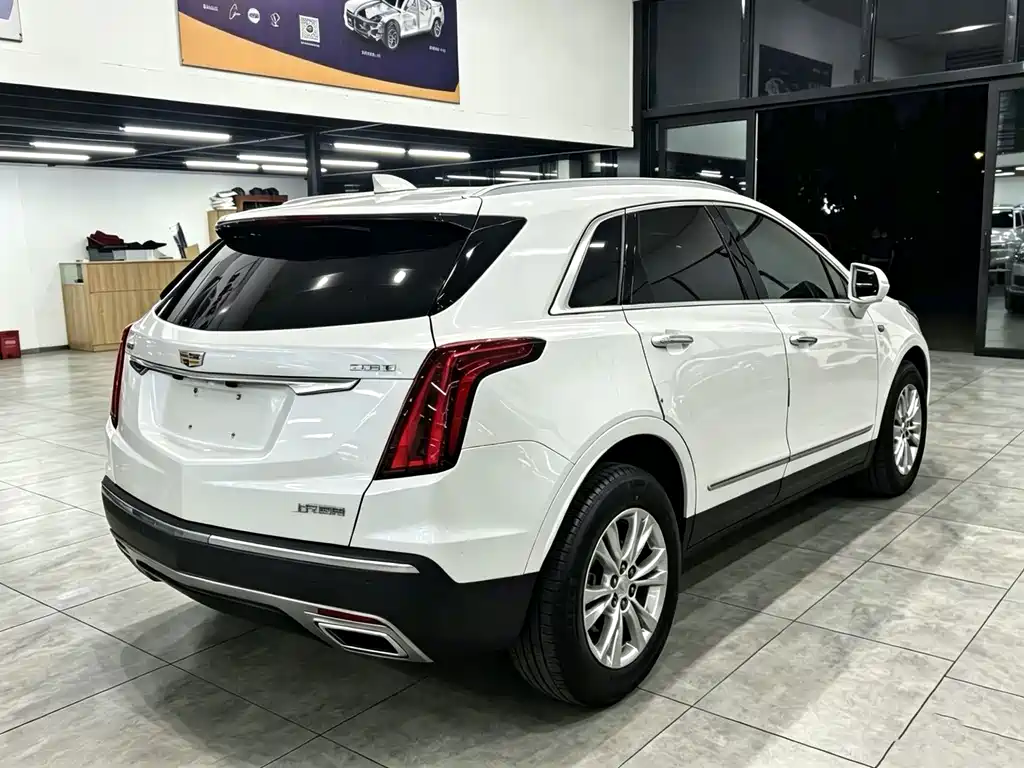 Cadillac XT5 — фото 3