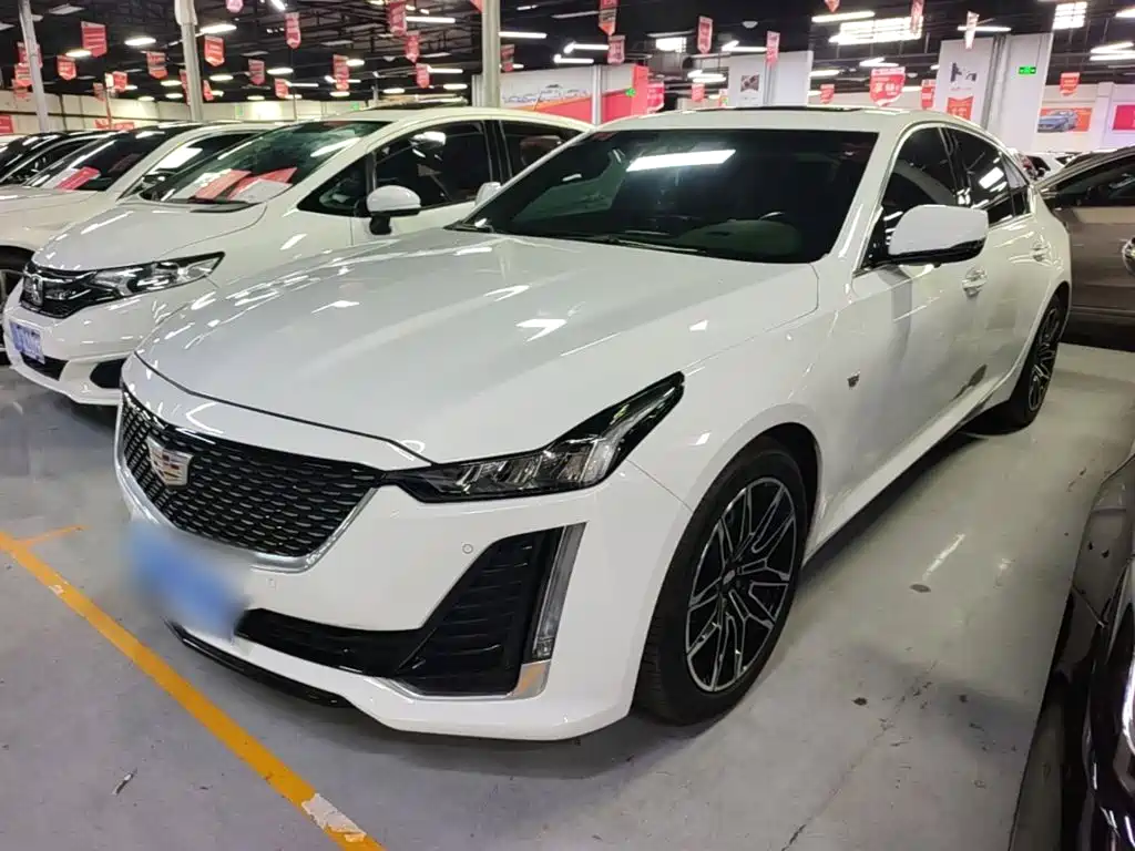 Cadillac CT5 — фото 2