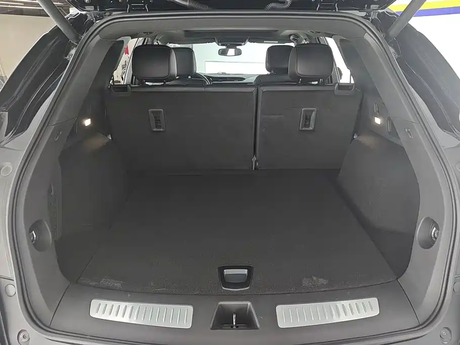 Cadillac XT5 — фото 4