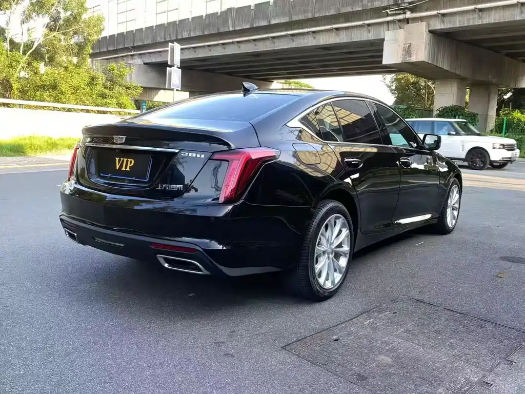 Cadillac CT5 — фото 9