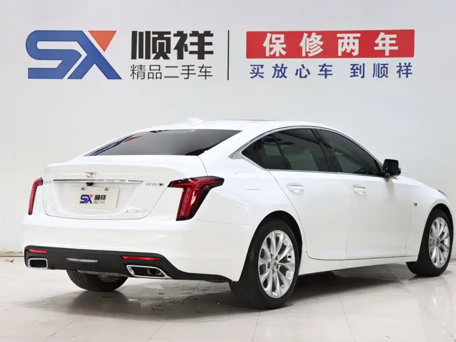 Cadillac CT5 — фото 5