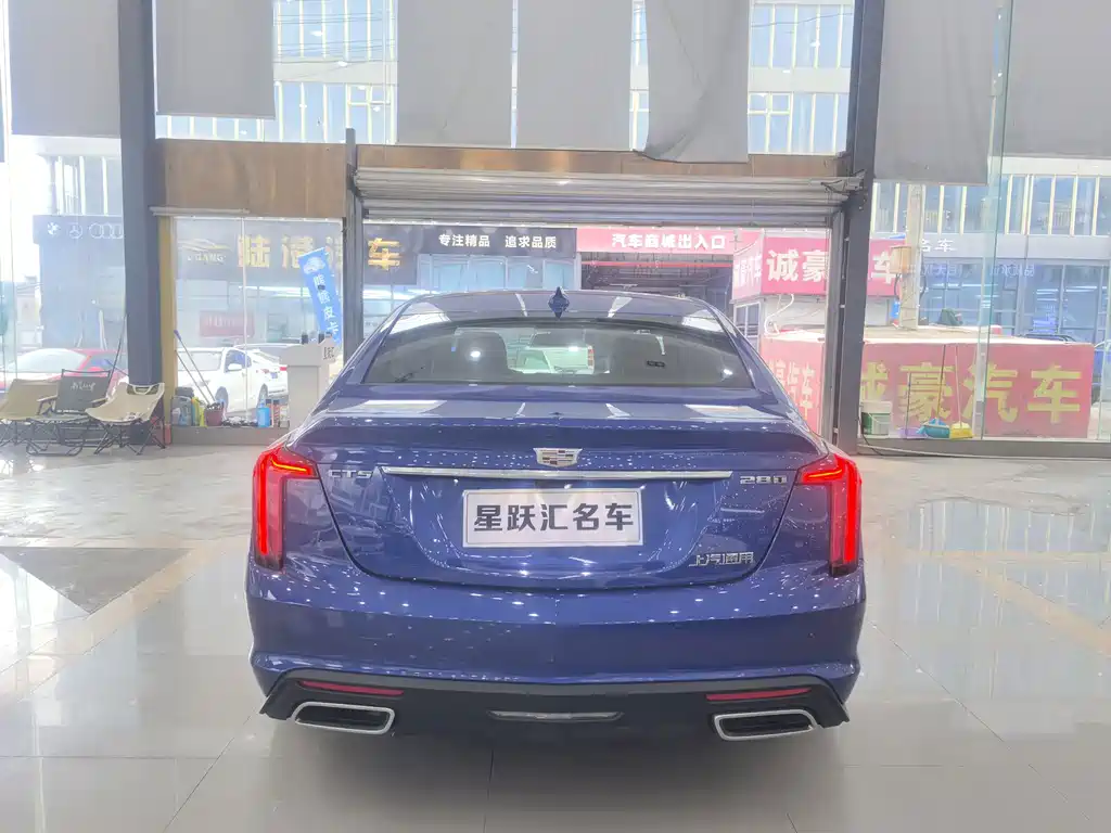 Cadillac CT5 — фото 5