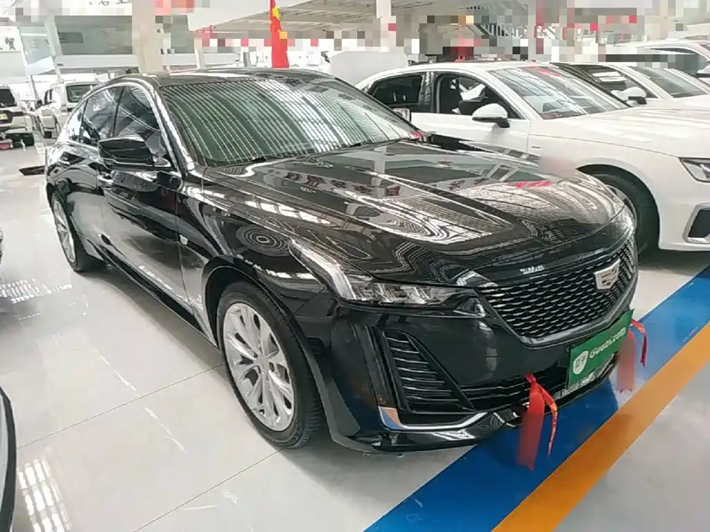 Cadillac CT5 — фото 4