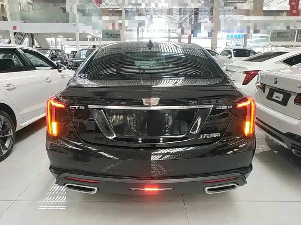 Cadillac CT5 — фото 6