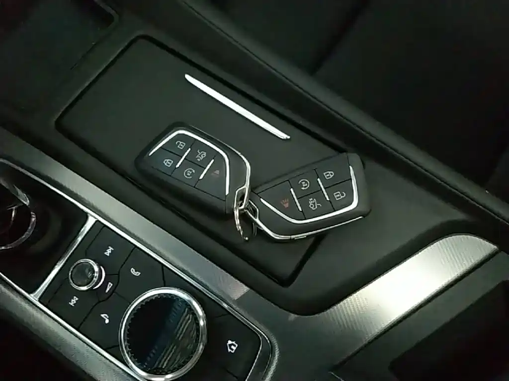 Cadillac CT5 — фото 9