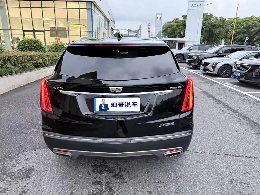 Cadillac XT5 — фото 4