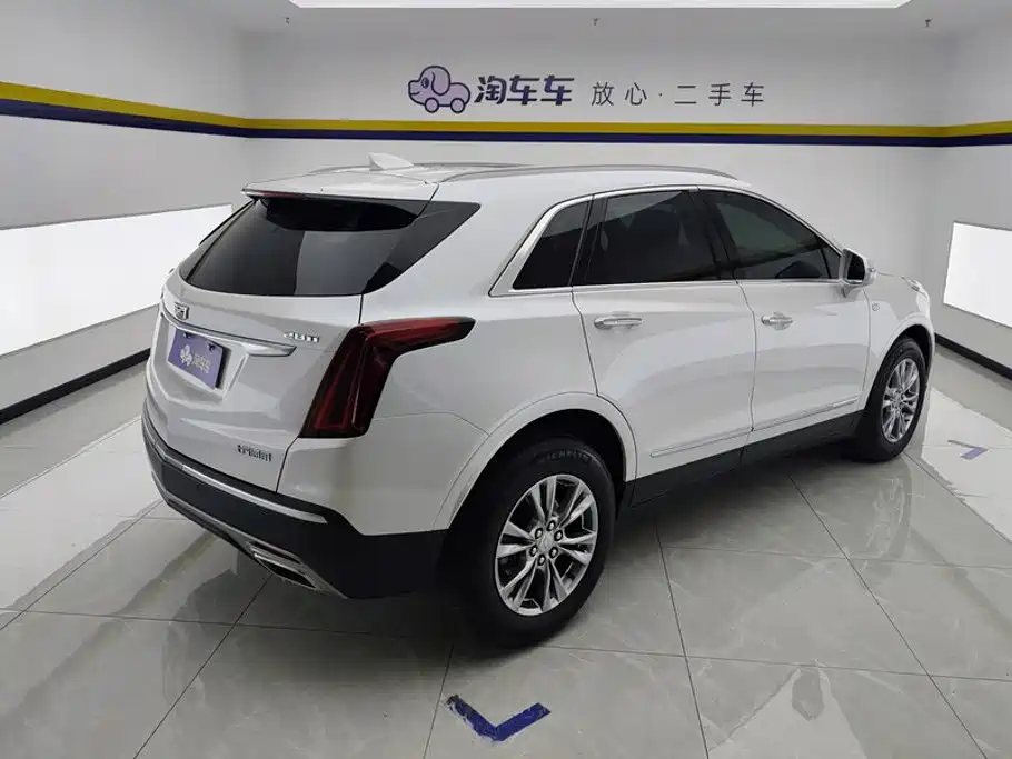 Cadillac XT5 — фото 3
