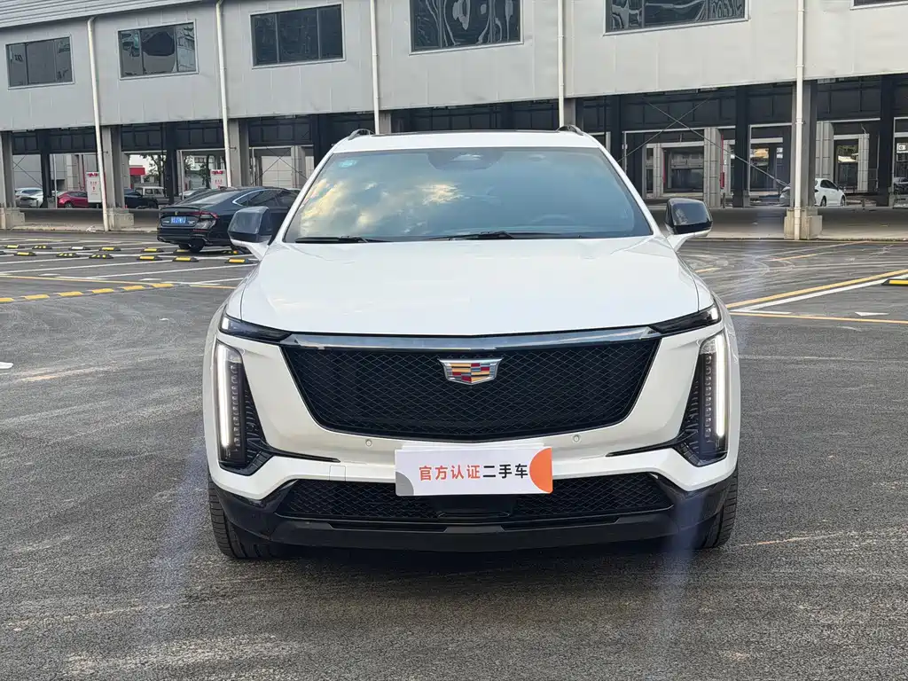 Cadillac XT5 — фото 2