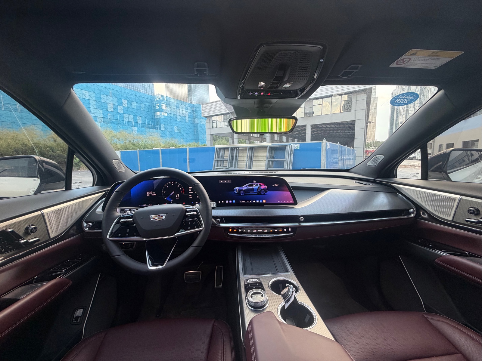 Cadillac XT5 — фото 6