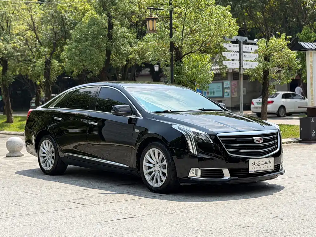 Cadillac XTS — фото 3